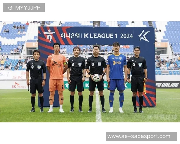 蔚山现代主帅申台龙上任仅65天即遭解职球队战绩不佳引发关注