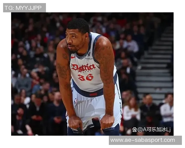 斯玛特谈三分防守对手表现差异直言打我们命中率翻倍 斯玛特谈三分防守对手表现差异直言打我们命中率翻倍